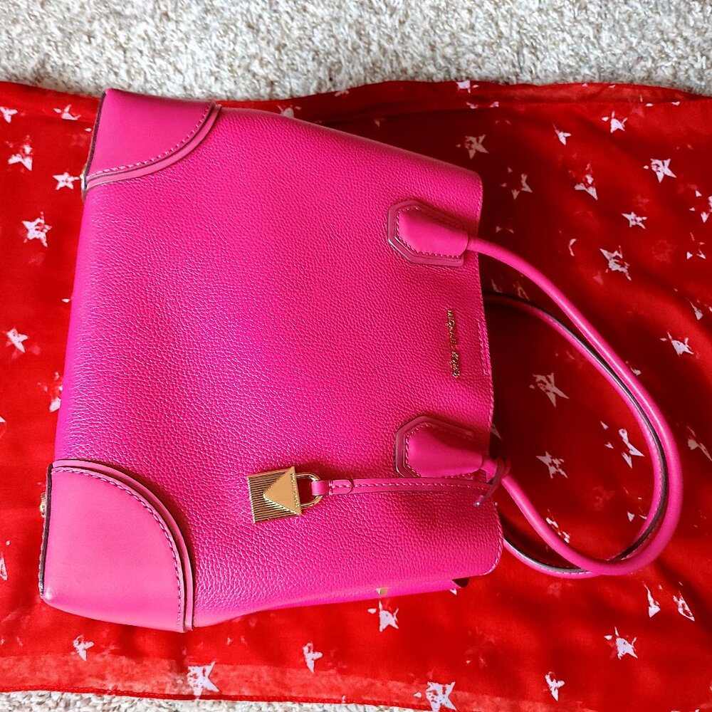 New MK handbag fuchsia pink
